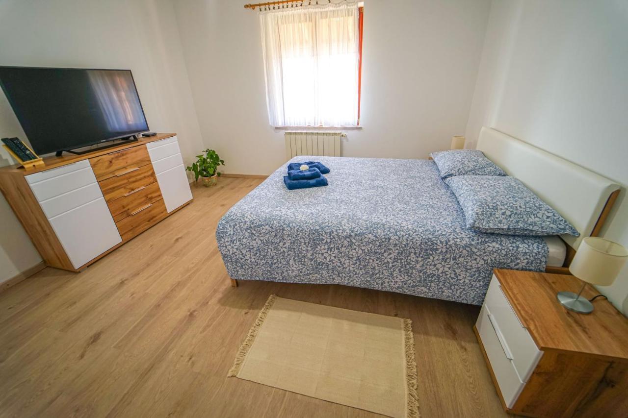Apartment Full Moon Pobegi Luaran gambar