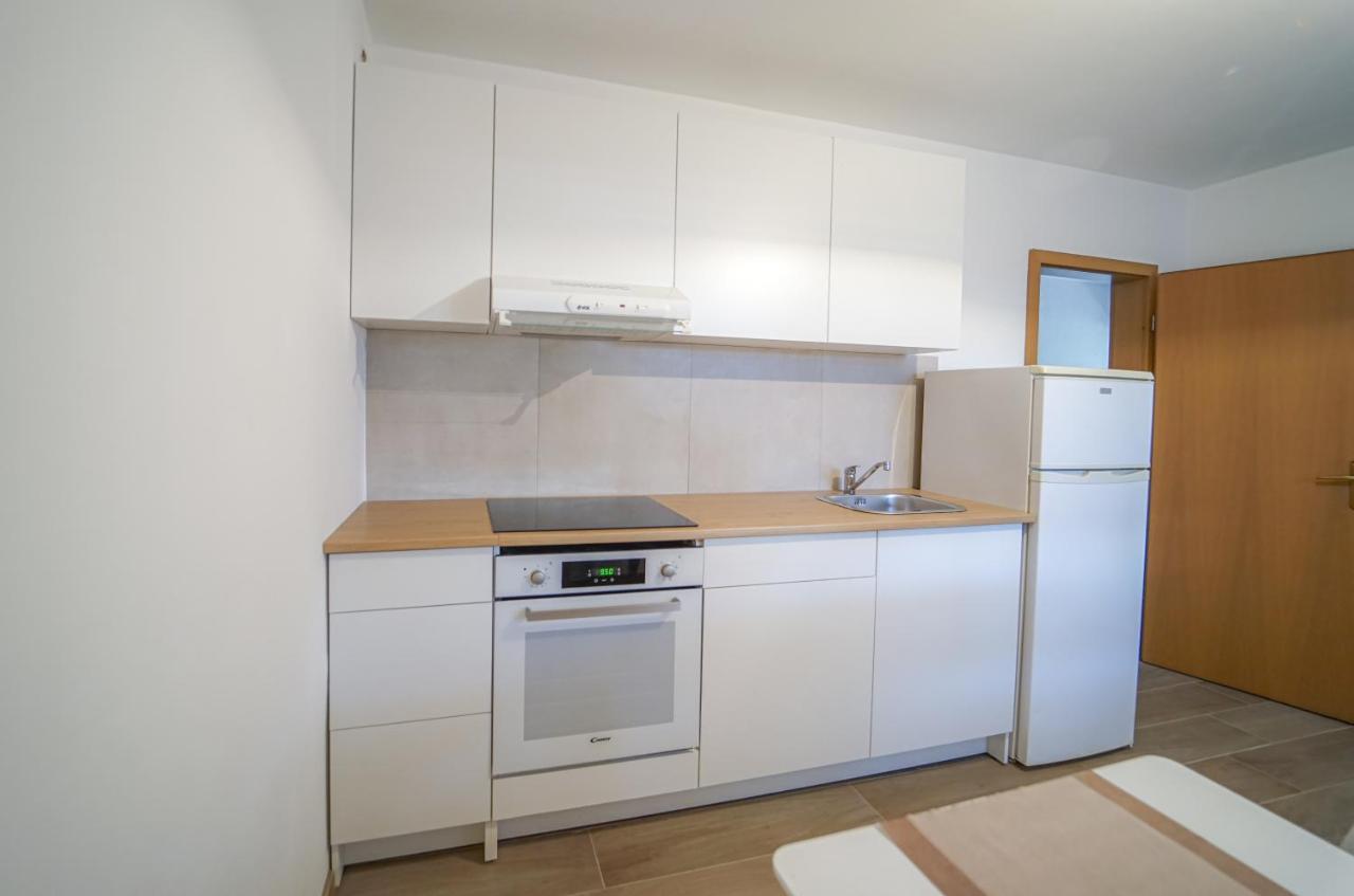 Apartment Full Moon Pobegi Luaran gambar